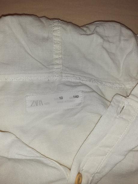 Polokosela bez goliera s kapucou, zara,140
