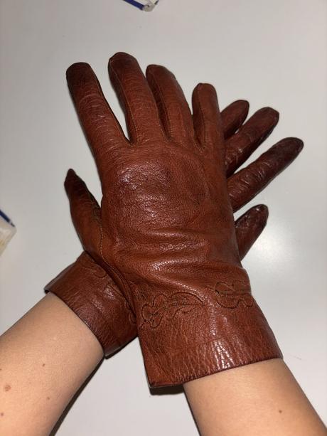 Kožené rukavice, s