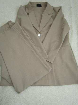 2851. nohavicový kostým, xl