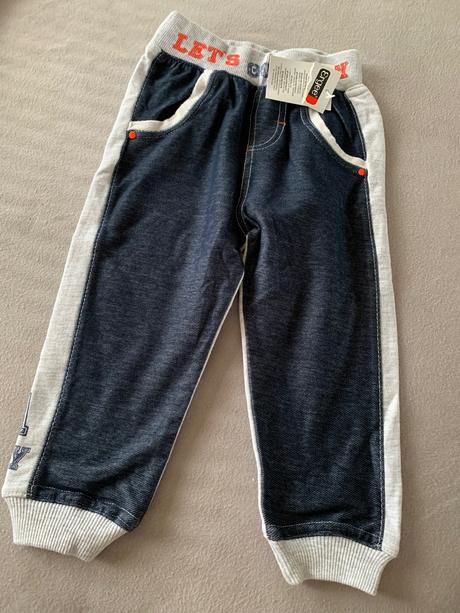 Nové tepláky 86 a rifle, ergee,86