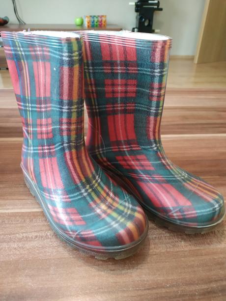 Gumáky, protetika,29