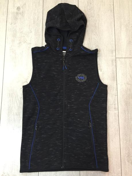 Chlapčenska vesta a kratke nohavice 10-11 rokov, f&f,146