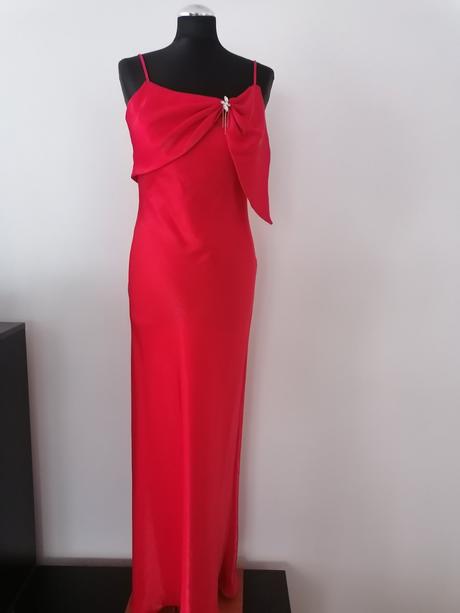 Spoločenské šaty m, m