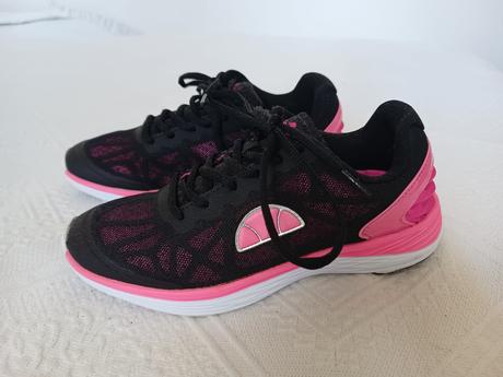 Sietkove tenisky ellesse velkost 37, 37