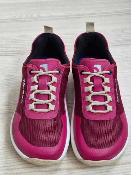 Barebarics wanderer - dark pink 43 x324, be lenka,43