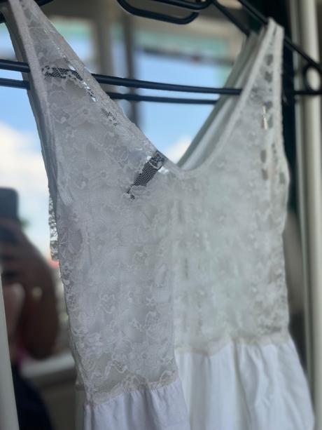 H&m biele mini šaty na ramienka s čipkou, h&m,xs