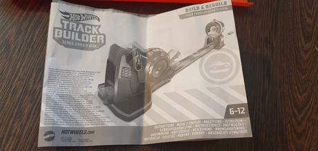 Hot wheels track builder, 
