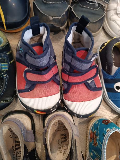 Topánky pre chlapcov veľkosť 20 až 23, 20