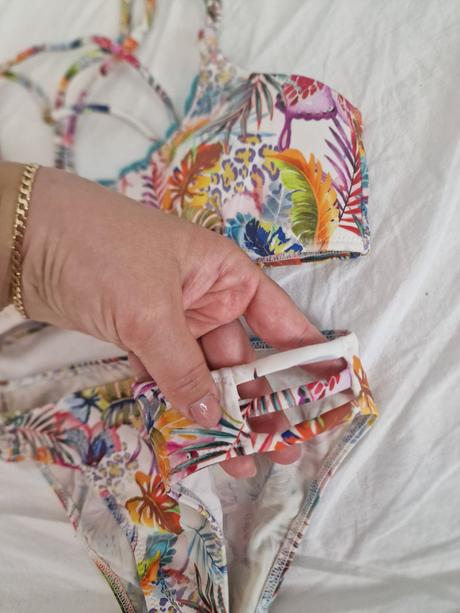 Plavky 10-12rokov, calzedonia,146