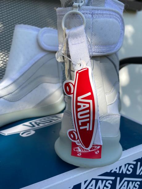 Nádherné tenisky clenkové topánky vans, vans,38