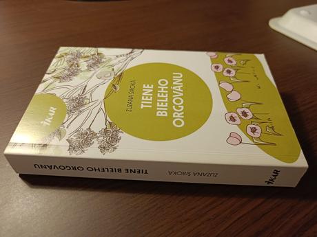 Kniha tiene bieleho orgovánu, 