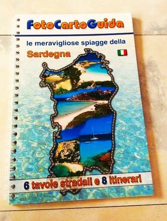 Bedeker s mapou sardínia,
