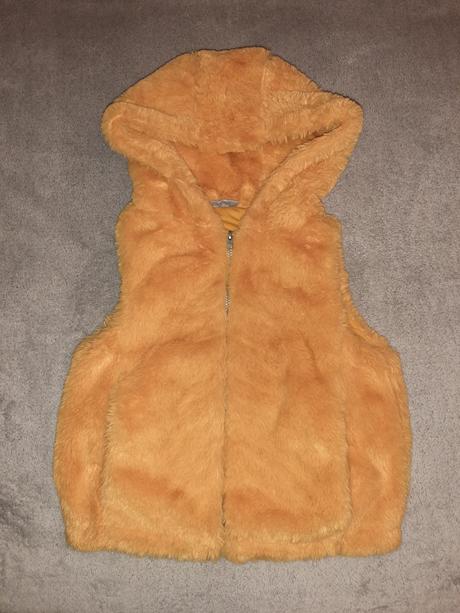 Huňata vestička 134/140, pepco,140