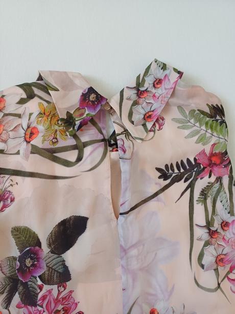 Kvietkovane saty, 36