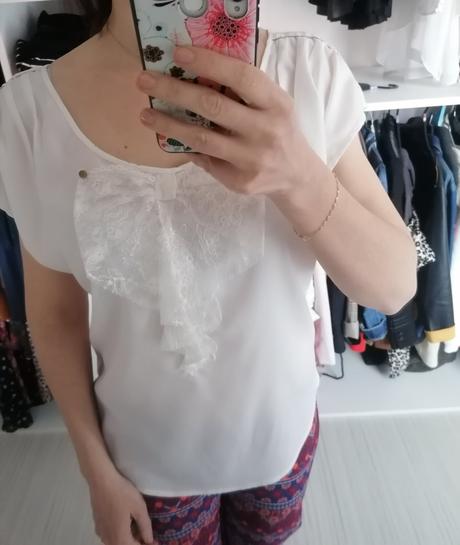 Biela.bluzka oversize it hippie, s