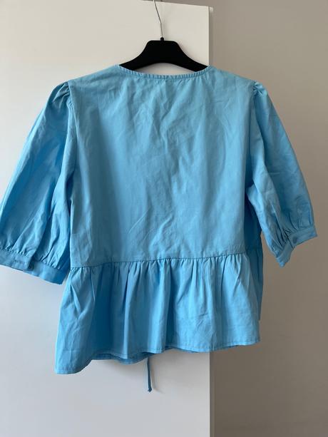 Blúzka na zaväzovanie, m