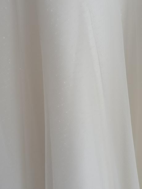 Šaty na prijímanie zn. bianco evento velk. 146, 146