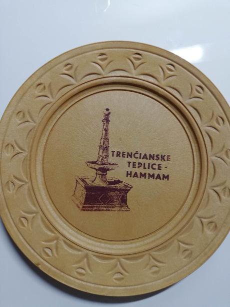 Drevené pamätné tanieriky, 