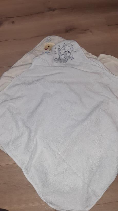 2 x osuška pre bábätka, 