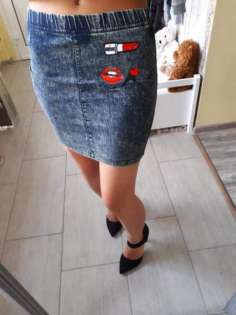 Letná rifľová sukňa, 158