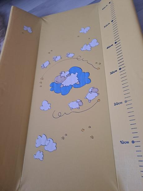 Pevná prebaľovacia podložka, 