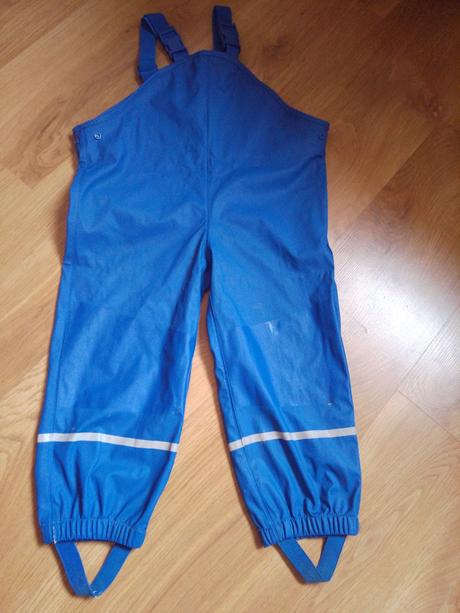 Nohavice do dažďa, lupilu,98