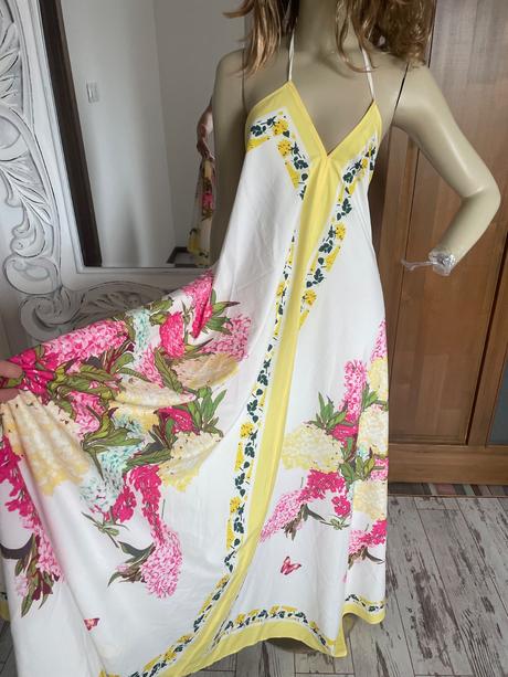 Luxusne saty shuitty, 