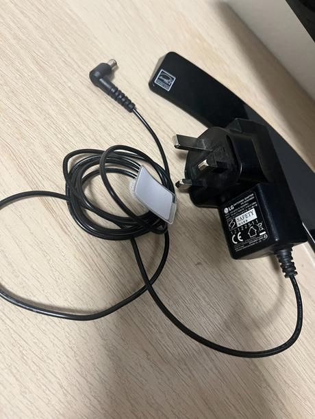 Monitor lg 22mp68vq-p, lg