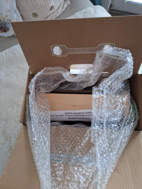 Dreveny vozik joueco,