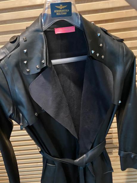 Extravagantný dlhý kabát, s