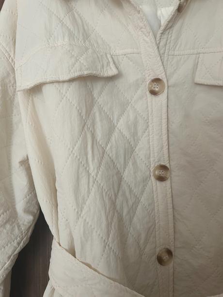 Krásny kabát značky green apple, pc 66,90 eur, 