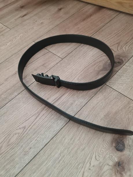 Pansky opasok, sinsay