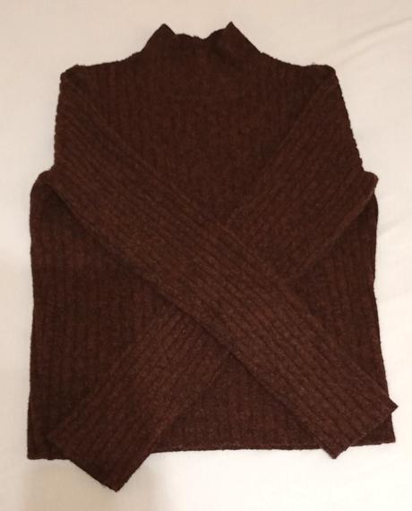 Skrátený svetrík, s