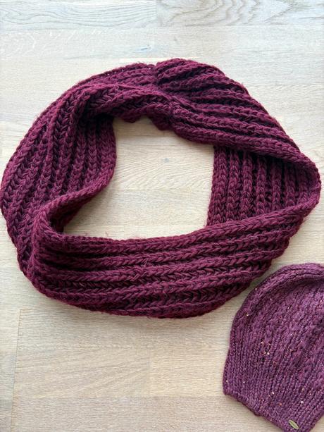 Dámsky set čiapka + šál zn. oneill, o'neill