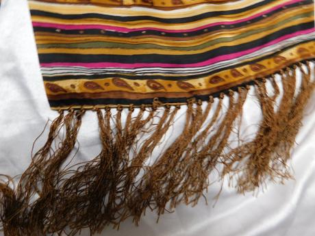 Kvalitny elegantny šal, m