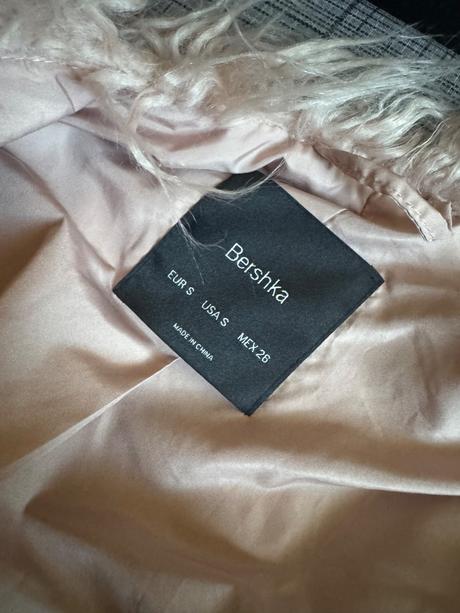 Kožuch bershka, bershka,s