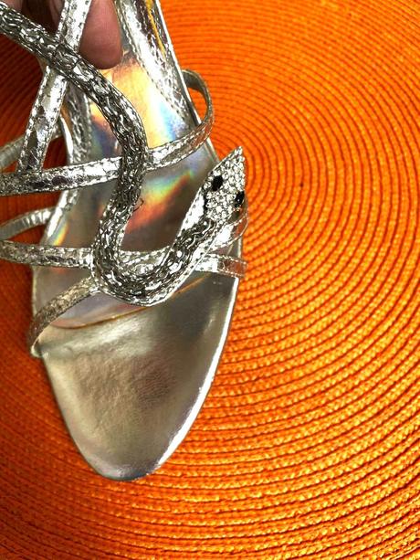 Strieborné sandálky, 40