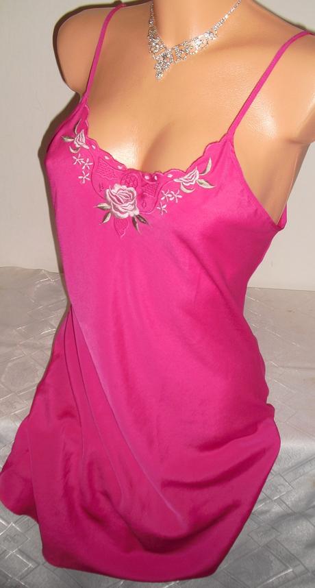 Romanticka kosielka ruzova s vysivanim, m