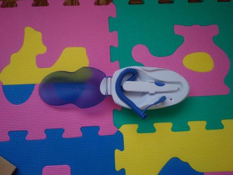 Prístroj na odstraňovanie nežiadúcich chĺpkov, 