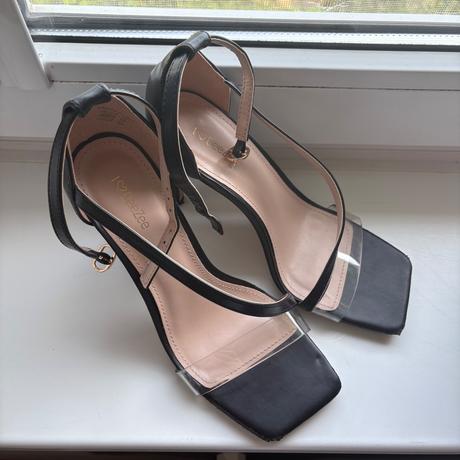 Čierne sandále, 37