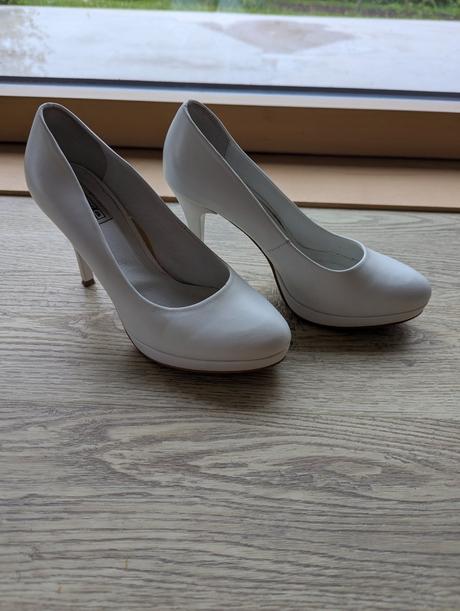 Lodičky  kožené biele, 37