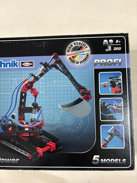 Fischertechnik - modely vzduchotlakovych modelov,