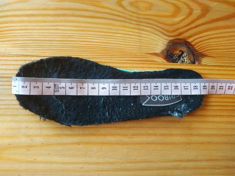 Lakované čižmičky, 28