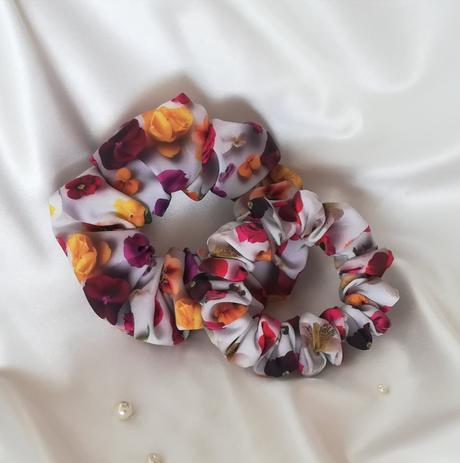 Saténová gumička, viac ako 40 farieb/ vzorov, 