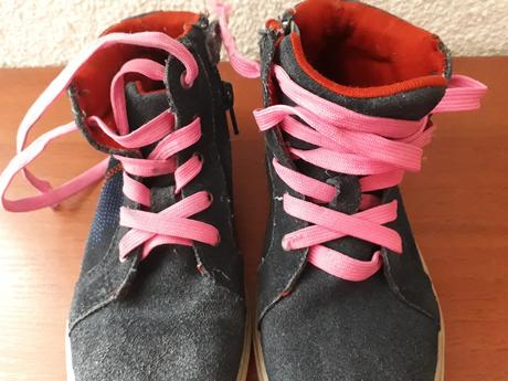 Tenisky kotnikové, 31