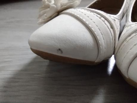 Biele balerínky s kvetinkou, 39