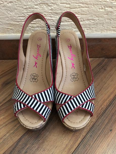 Sandalky na platforme - top stav, 38