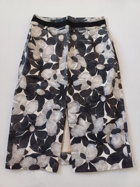 Čierno-biela sukňa, xs