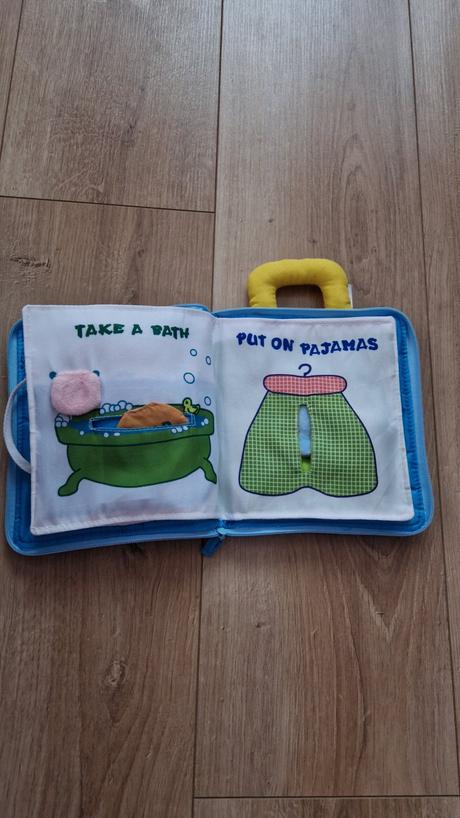 Textilná knižka lulláby, 