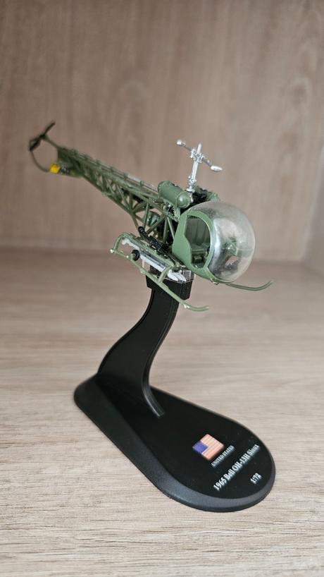 Model helikoptéra 1965 bell oh-13h sioux, 
